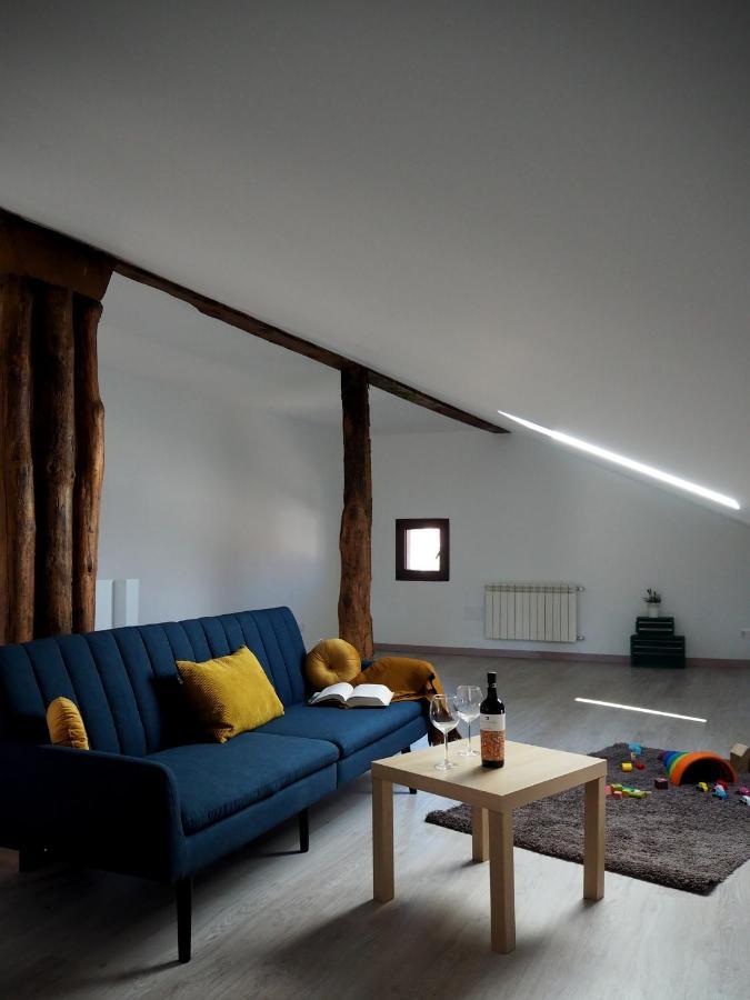 La Casa De Los Abuelos Valentin Pinilla del Valle Екстериор снимка